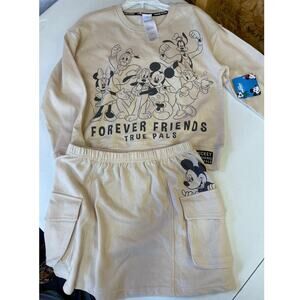 New with tags! Mickey and friends girls skirt set, size 10